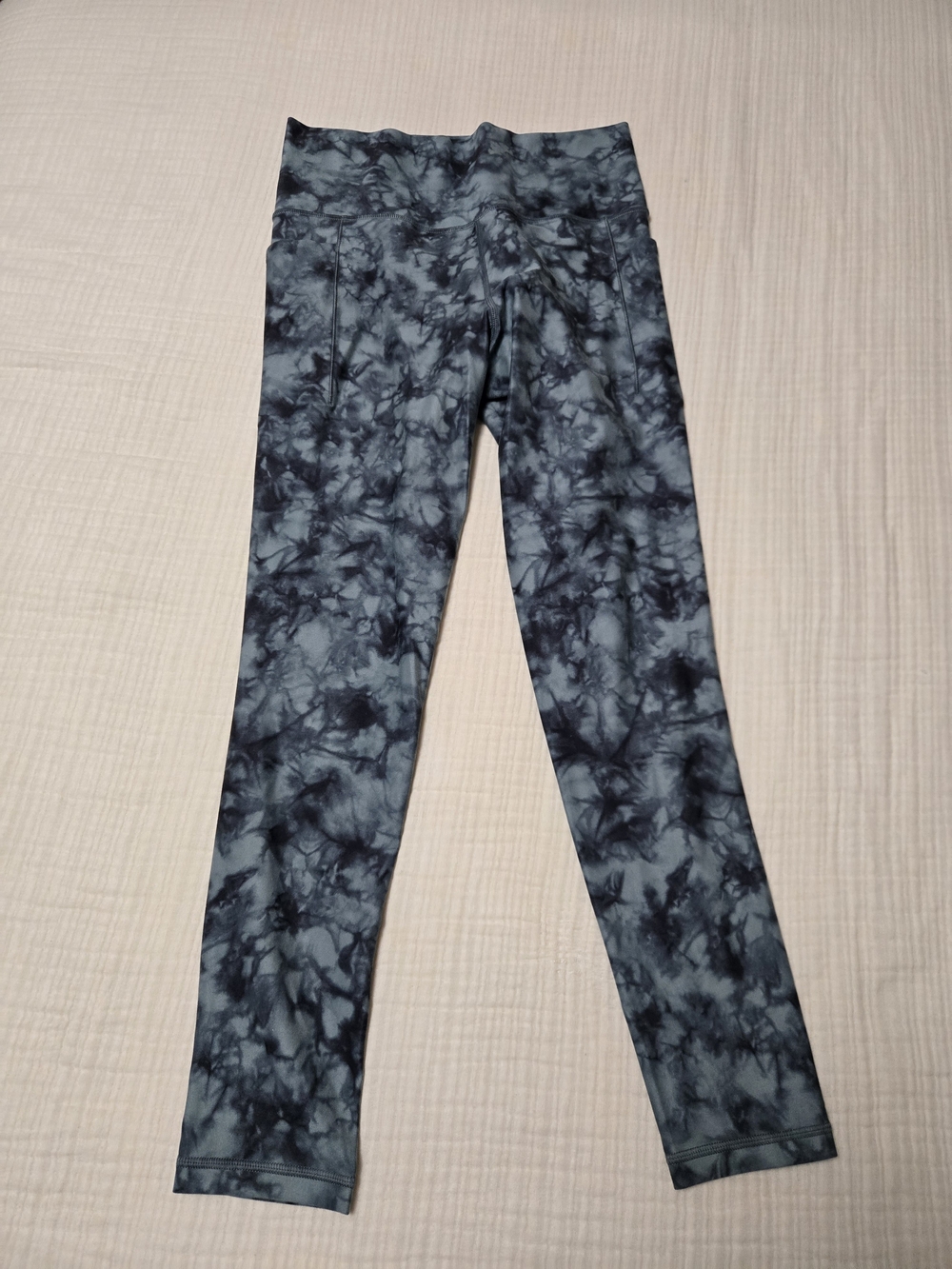 Athleta Tie-Dye Teal/Gray Buttery Soft Leggings Size M T